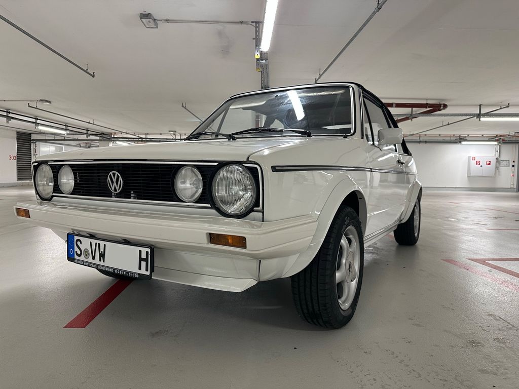 Volkswagen Golf 1 Cabrio CC Christmas Cabrio Sondermodell