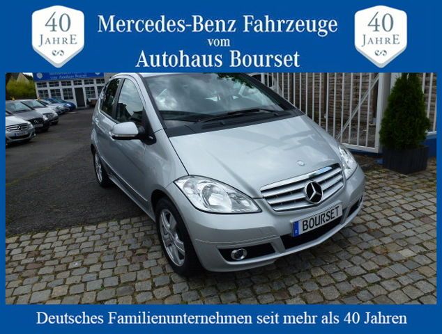 Bild des Angebotes Mercedes-Benz A 160 AVANTGARDE Autom-Klima-erst 30.000KM Sitzh