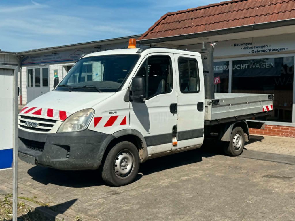 Bild des Angebotes Iveco 29L"12"Daily"HPI29"L12"DPF"TÜV12.2026"7-SITZER"