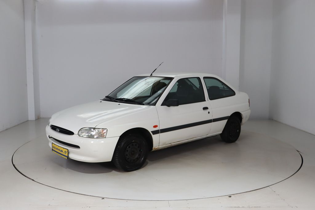 Bild des Angebotes Ford Escort 1.3i Flair aus 1. Hand