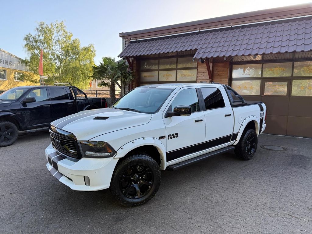 Bild des Angebotes Dodge LARAMIE*V8*4X4*AHK*ROLLBAR*OFFROAD*LIFT*GARANTI