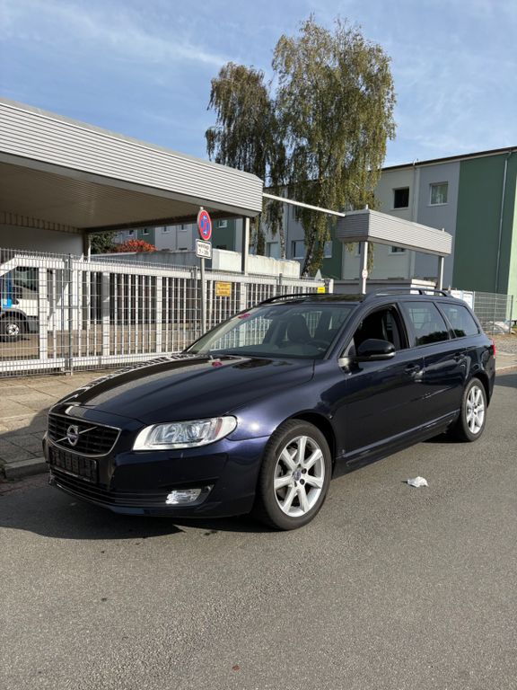 Volvo V70 Kombi Linje Svart/TÜV/Neu/Insp.Neu