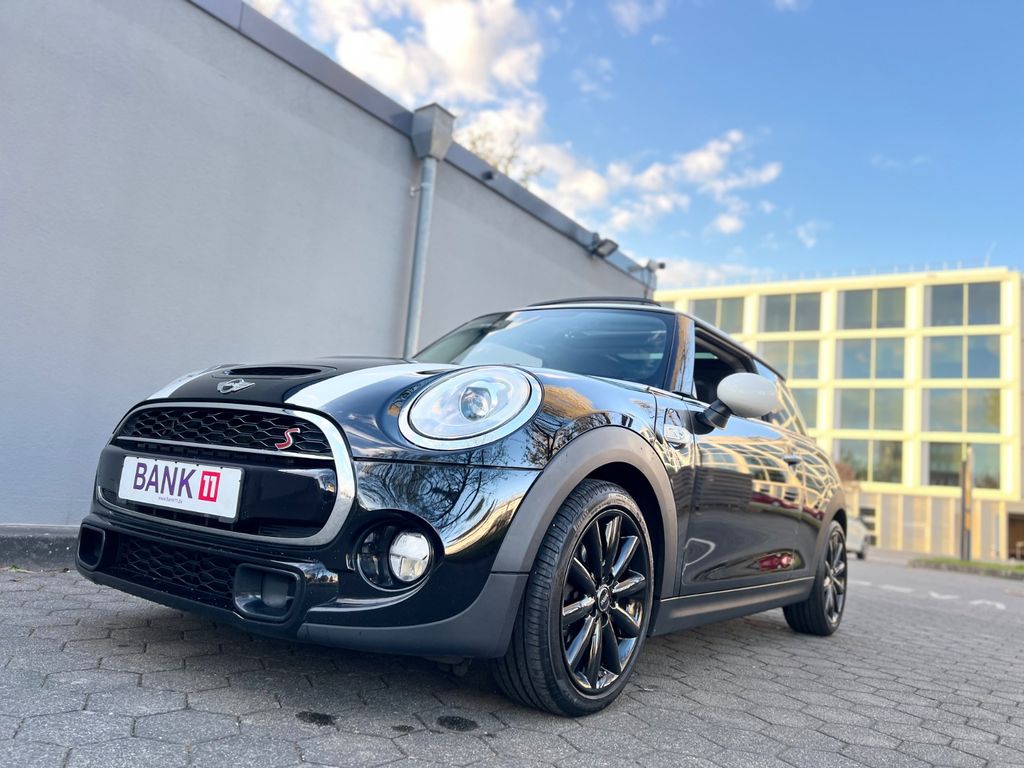 Bild des Angebotes MINI COOPER S / PANO/ LEDER/ HEAD UP/ NAVI/CHILI