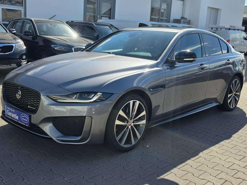 Bild des Angebotes Jaguar XE R-Dynamic Black AWD 360Kamera*NAVI*LED*ACC*SZ