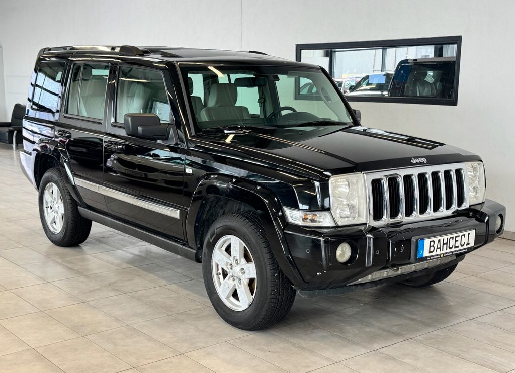 Bild des Angebotes Jeep Commander 3.0 V6 CRD Limited*Pano*7Sitz*SHZ*Navi