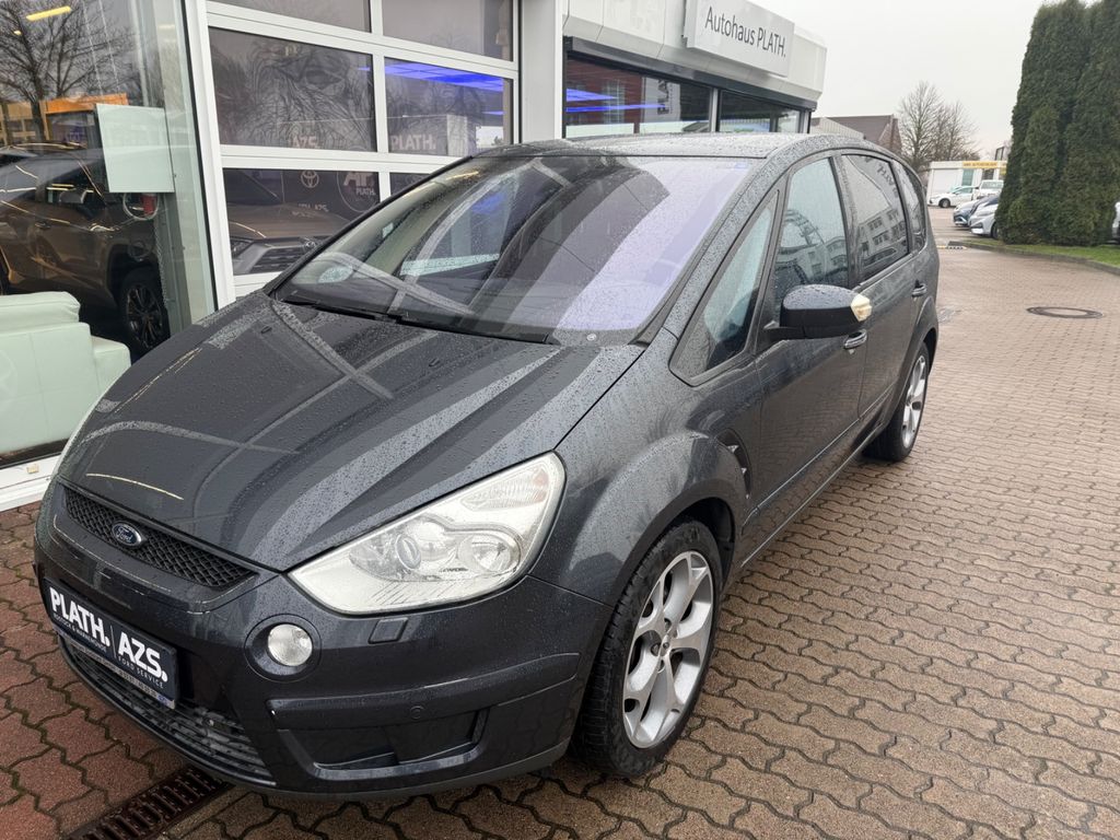 Bild des Angebotes Ford S-MAX Titanium mit Winter Paket und AHK