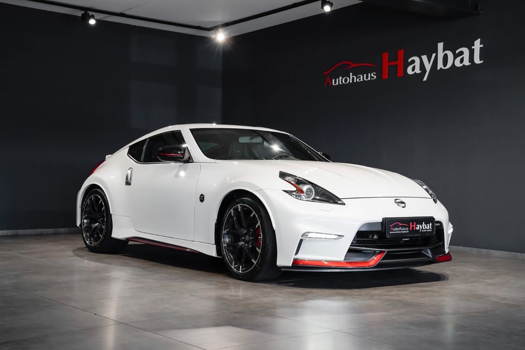 Nissan 370 Z Nismo *1. Hand*