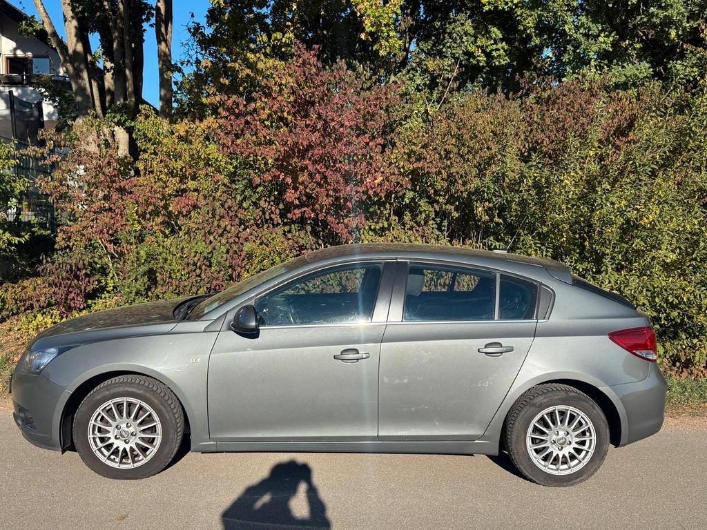 Bild des Angebotes Chevrolet Cruze 1.8 LT Benziner LT