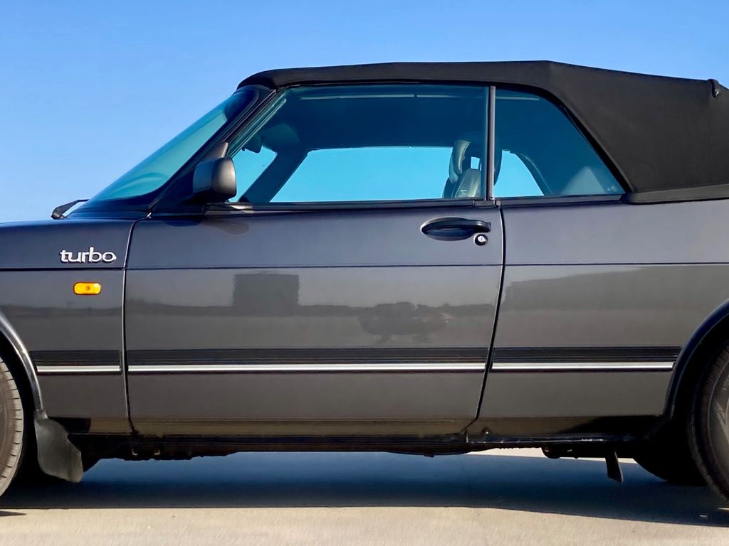 Bild des Angebotes Saab 900 turbo 16 Cabrio - TOP!