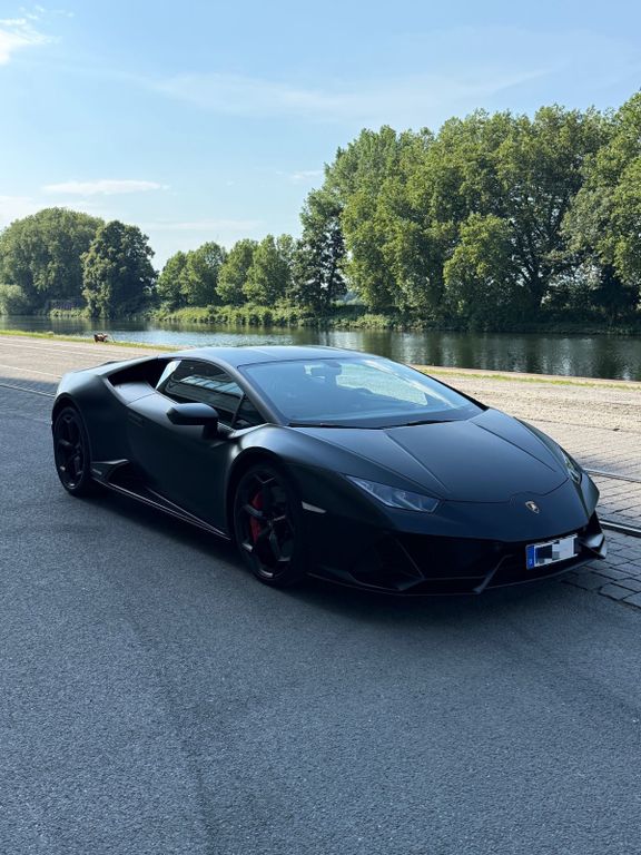 Bild des Angebotes Lamborghini Huracán*EVO*4WD*LIFT*LamborghiniGarantie*Carbon*