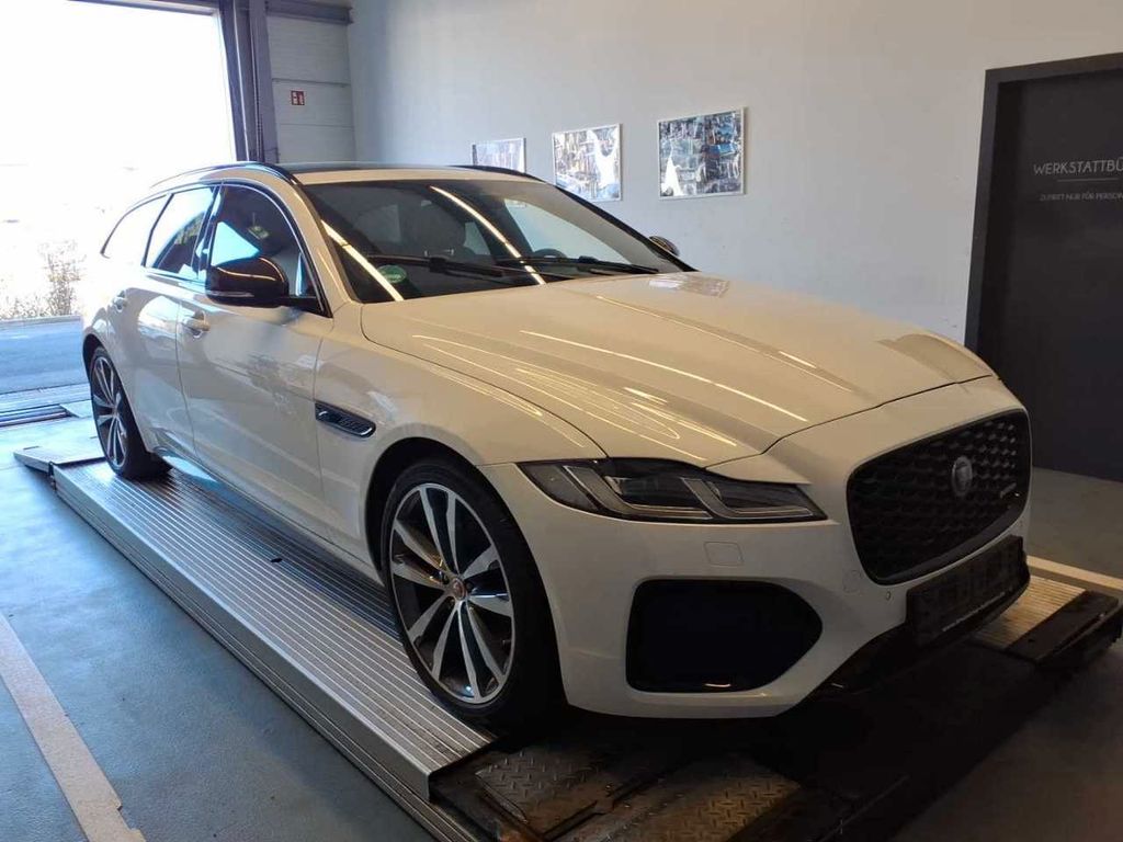 Bild des Angebotes Jaguar XF Sportbrake D200 AWD R-Dynamic Black*PANO|AHK*