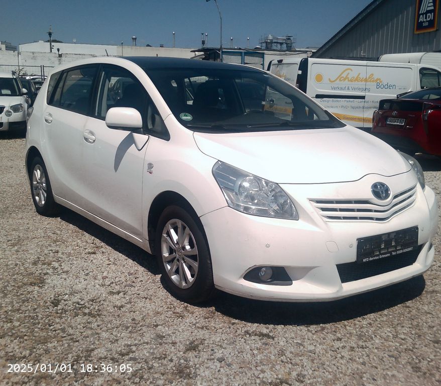 Bild des Angebotes Toyota Verso Edition AUTOMATIC PANORAMA AHK PDC