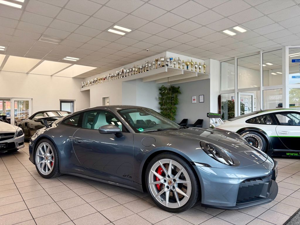 Bild des Angebotes Porsche 911 992.2 Carrera GTS AERO-Kit / LIFT / 18-Wege