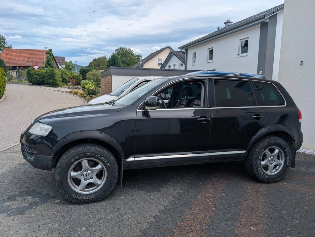 Volkswagen Touareg 2.5 R5 TDI Offroad höherlgelegt