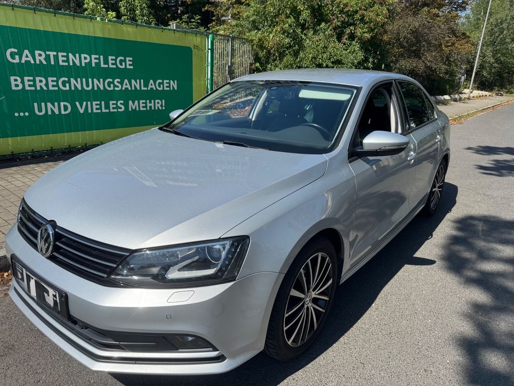 Bild des Angebotes Volkswagen VW Jetta 1.4 TSI Xenon, Navi, Totwinkel, Sitzhei