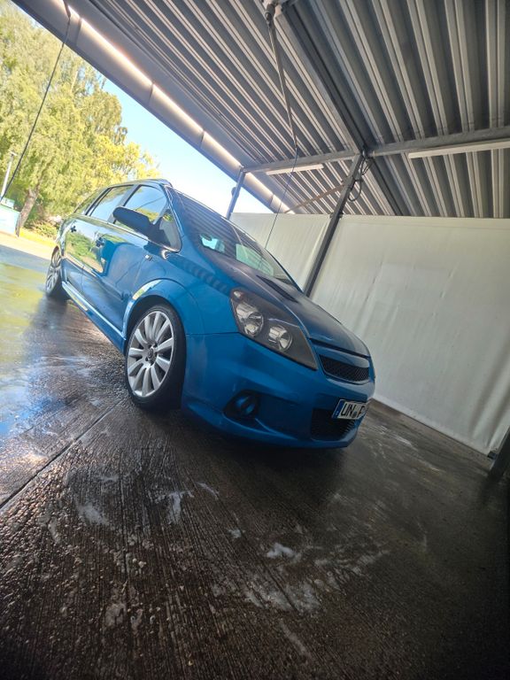 Bild des Angebotes Opel Zafira B - OPC
