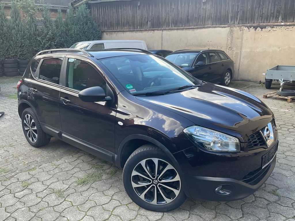 Nissan Qashqai 1.6 dCi, Navi,Kamera,Panorama,AHK,2xALU