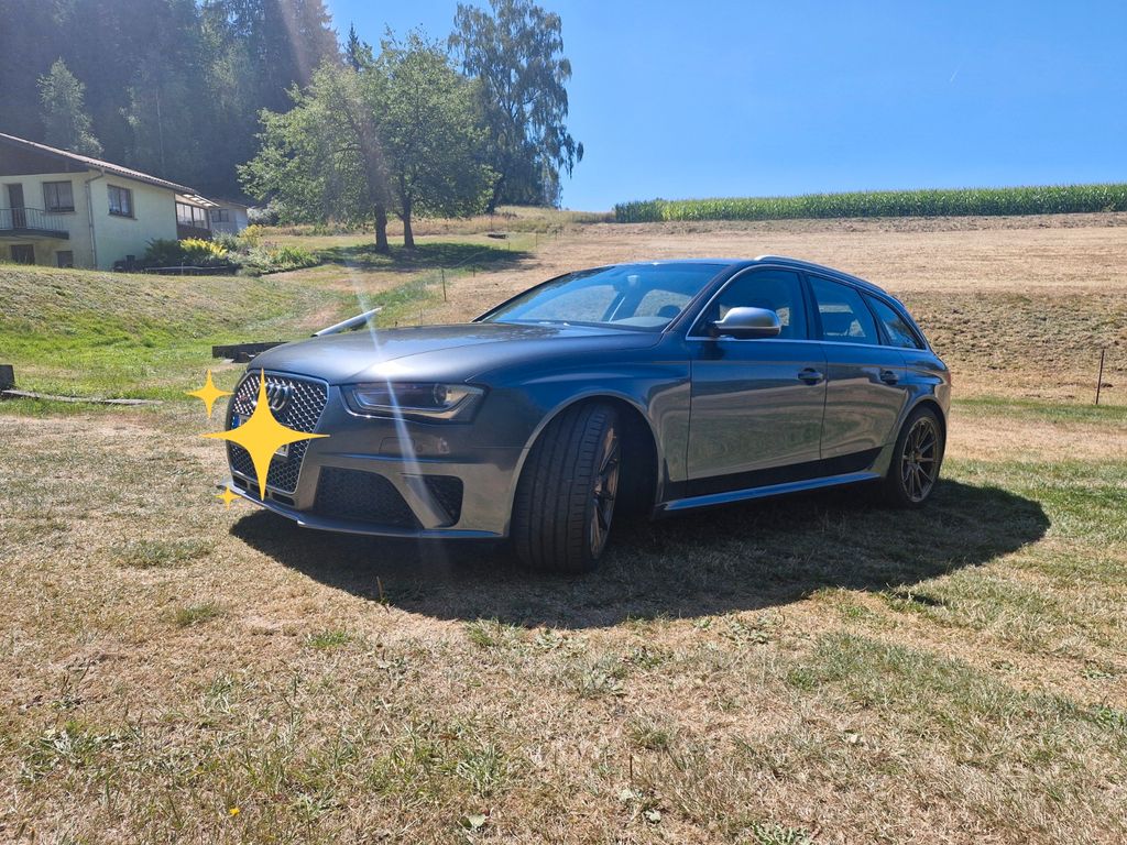 Audi RS4 4.2 FSI S tronic quattro Avant -