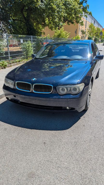 BMW 730d A -