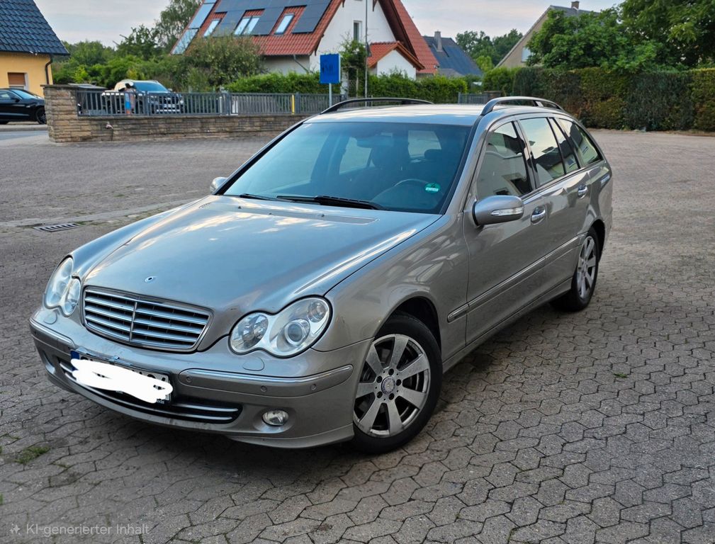 Bild des Angebotes Mercedes-Benz 220 CDI AHK Klimaanlage Automatik getriebe