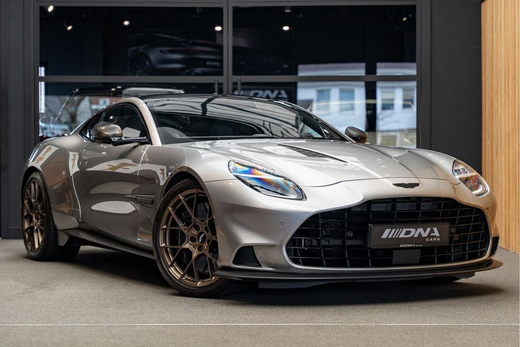 Bild des Angebotes Aston Martin Vanquish V12 Carbon Keramisch 6.0 V12 Forest Gre