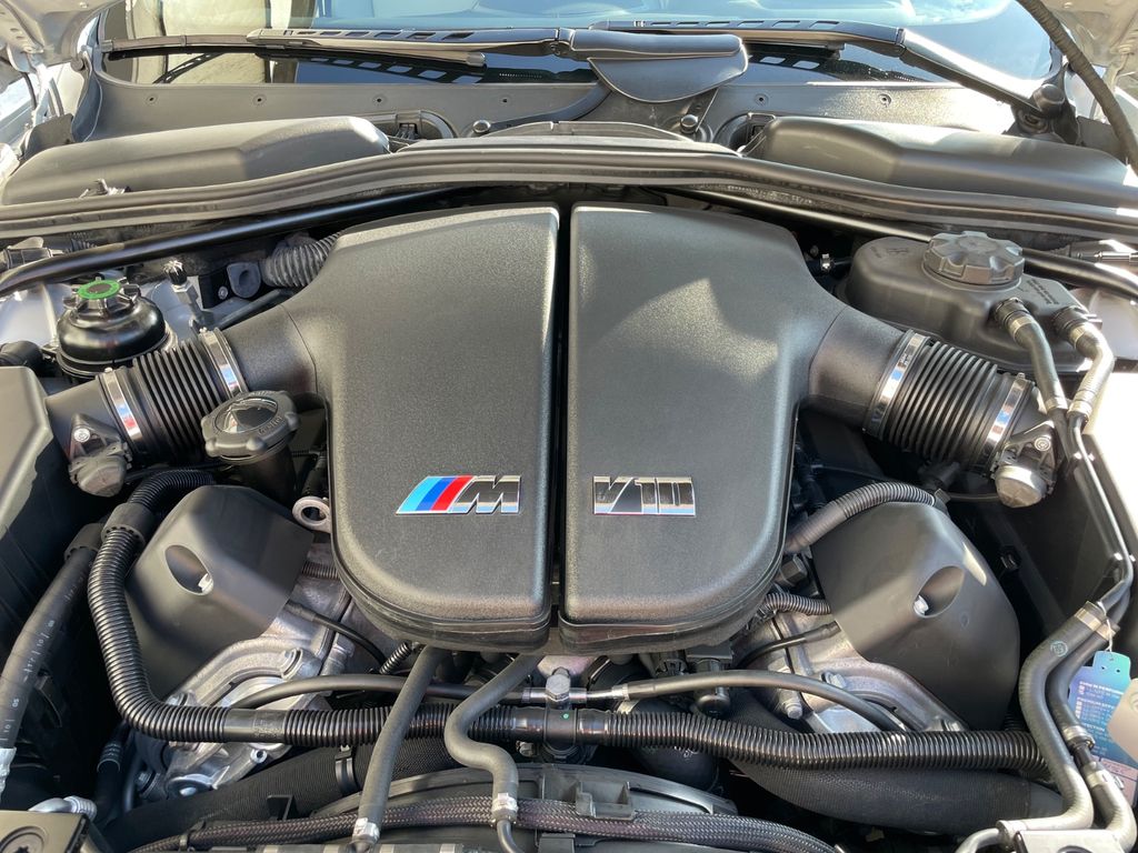 Bild des Angebotes BMW M6 Coupé