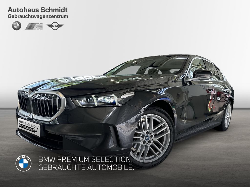 Bild des Angebotes BMW 530e Limousine 505€ netto/mtl.*19"*LC Prof.*HUD*