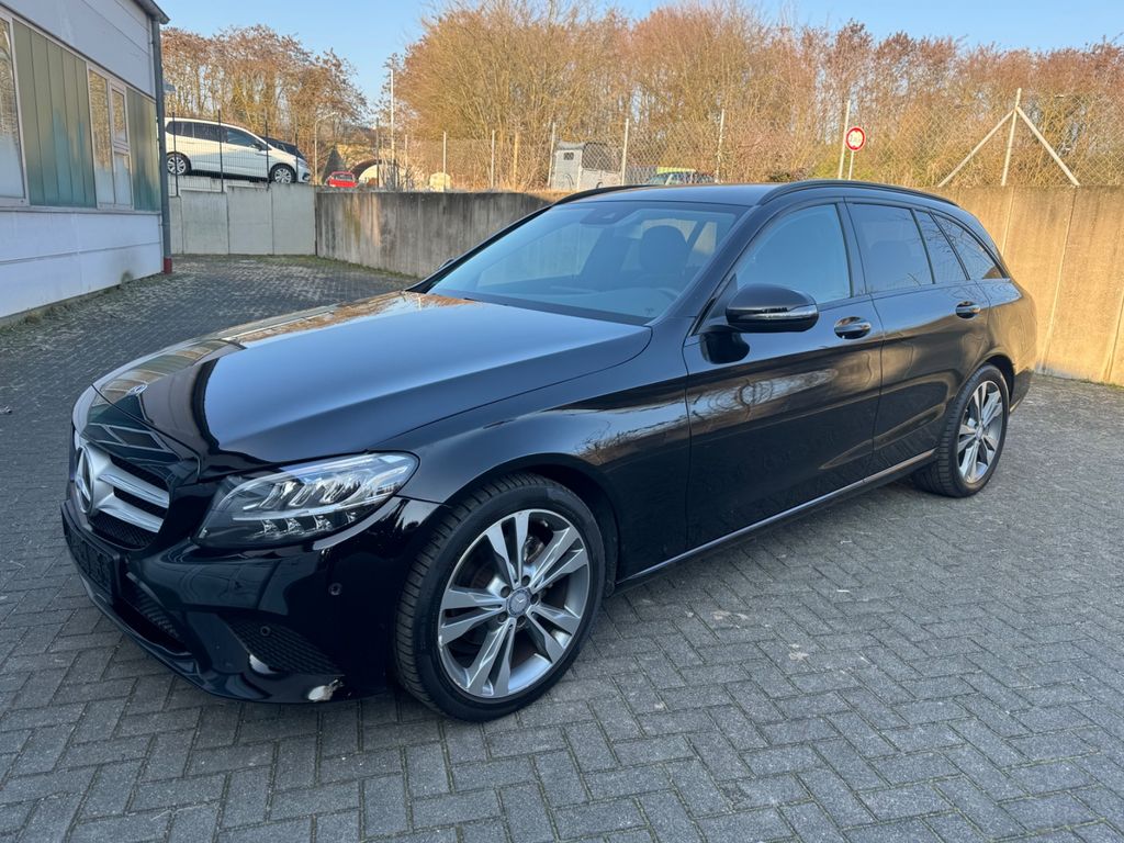 Bild des Angebotes Mercedes-Benz C 180 C T-Modell C 180 T CGI