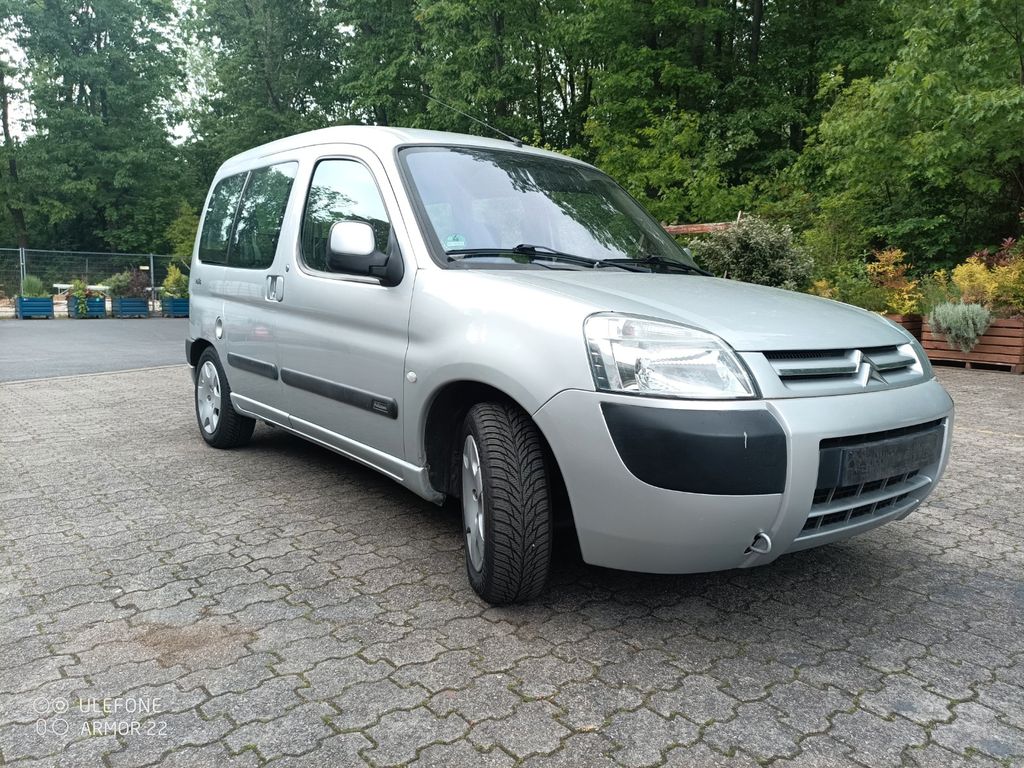 Bild des Angebotes Citroën Berlingo 1.6 16V Rollstuhl Rollstuhlrampe