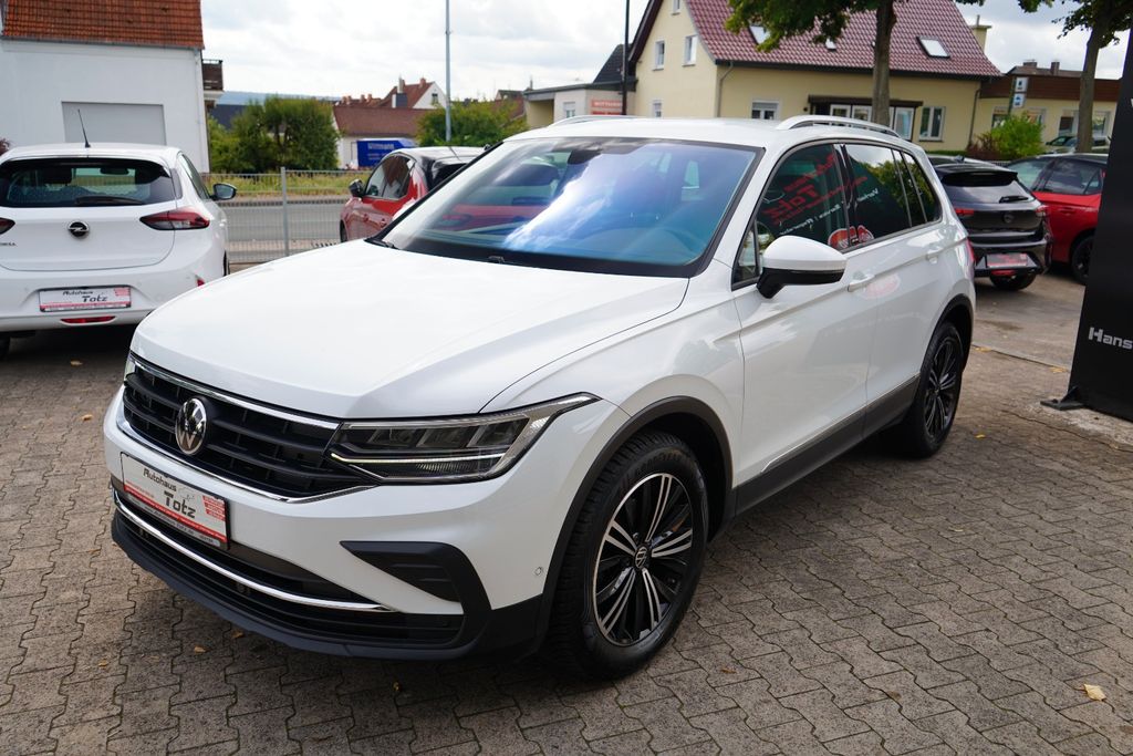 Bild des Angebotes Volkswagen Tiguan Active *NAVI*SHZ*AHK*