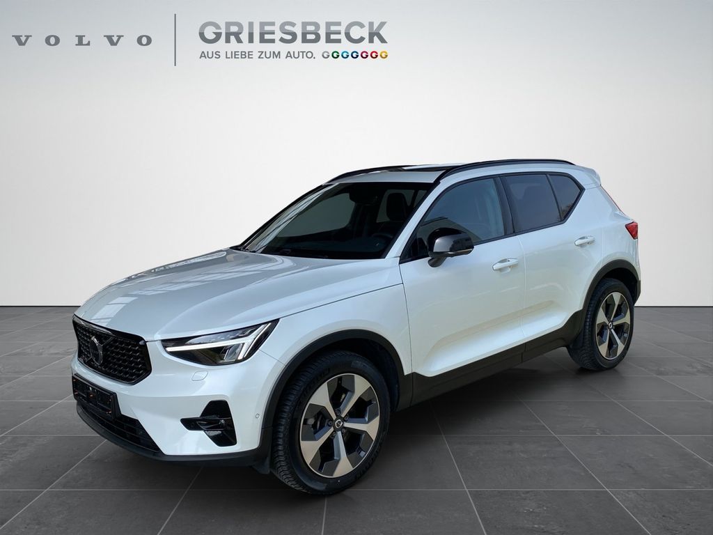 Bild des Angebotes Volvo XC40 B4 Ultimate Dark ACC*LED*Navi*SHZ*360*