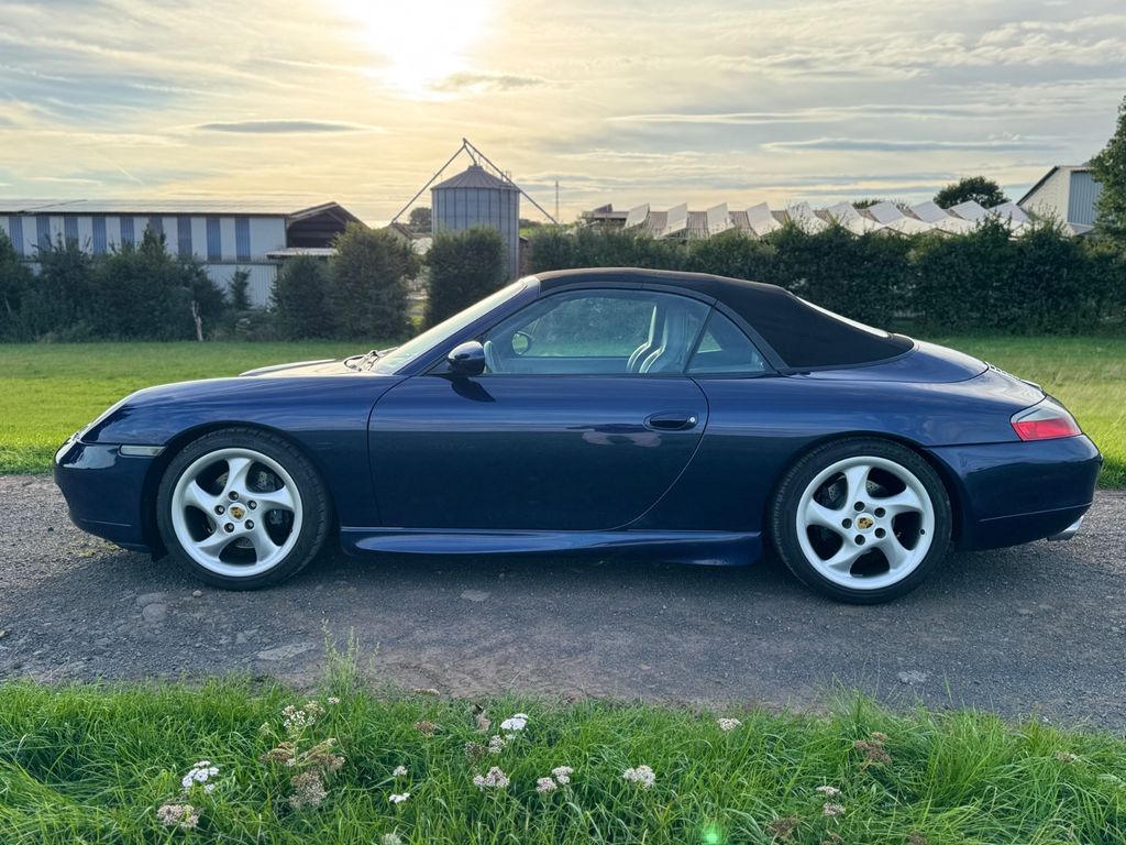 Porsche PORSCHE 911*996 CARRERA CABRIO TIPTRONIC*18 ZOLL