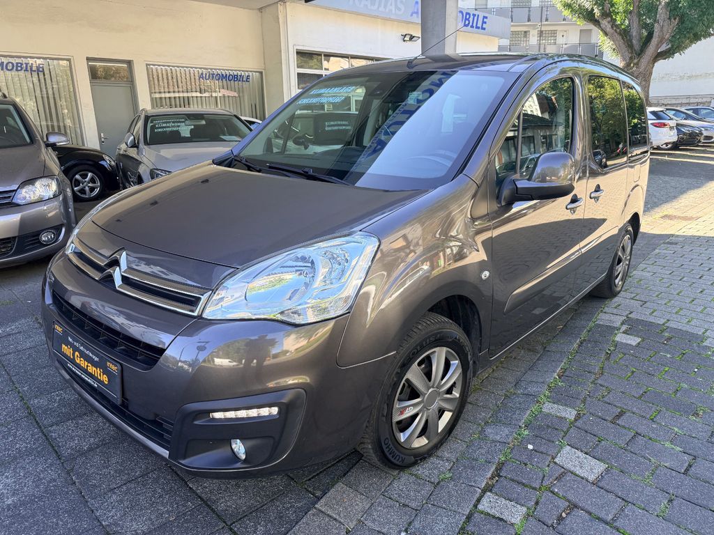 Bild des Angebotes Citroën Berlingo Kombi Selection,Klima,AHK, PDC,1. Hand