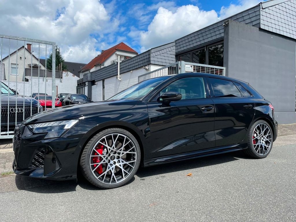 Bild des Angebotes Audi RS3 Sportback |RS-Schalensitze|ACC|SONOS|HUD|19"