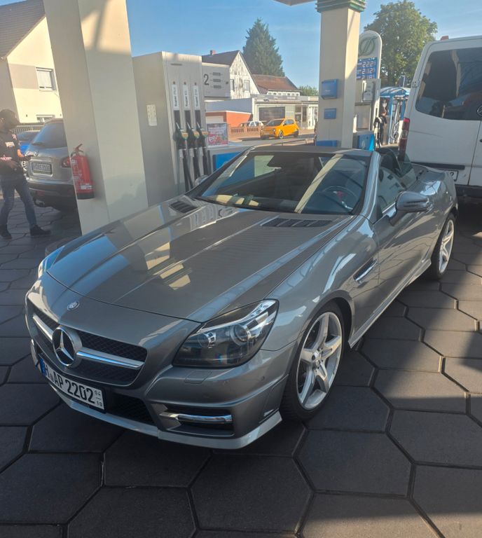 Bild des Angebotes Mercedes-Benz SLK 200 AMG