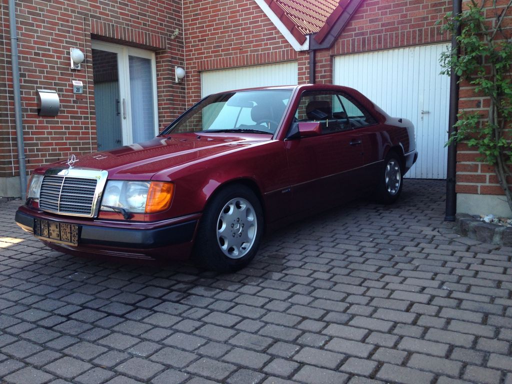 Bild des Angebotes Mercedes-Benz 300 CE 24 V Sportline 5 Gang Automatik SEHR GUT