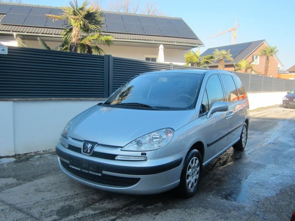 Bild des Angebotes Peugeot 807 Klima 7 Sitzer 1 Hand Xenon AHK El-Türen PDC