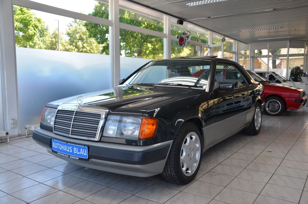 Mercedes-Benz CE 300 *W124 COUPE*SCHIEBEDACH*H-KENNZEICHEN*