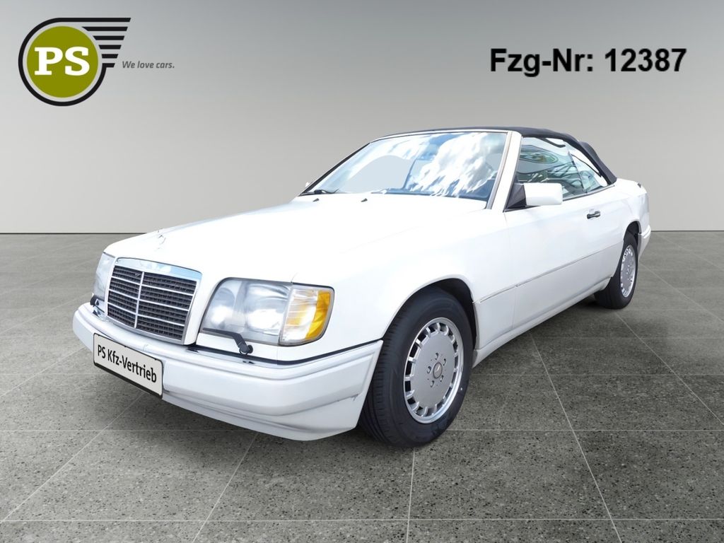 Bild des Angebotes Mercedes-Benz E 320 Cabrio Automatik Sitzheizung Leder 4-Sitze
