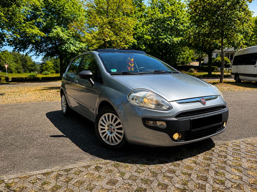 Bild des Angebotes Fiat Punto Evo 1.4 Dualogic  70.000 km Panorama