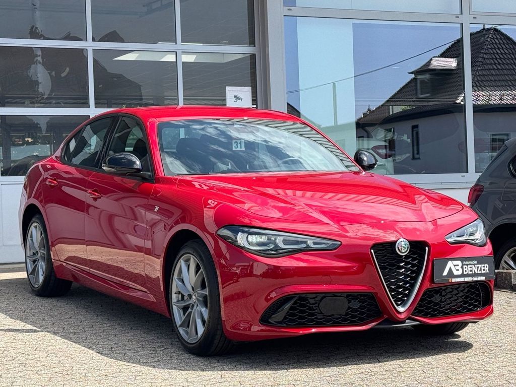 Alfa Romeo Giulia Ti Q4/MEMORY/ACC/NAVI/KAMERA/LEDER/