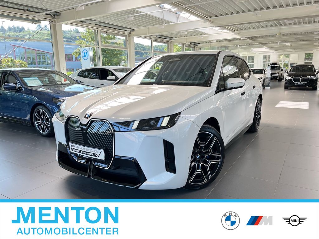 Bild des Angebotes BMW iX xDrive45 Inkl. €1.190 Zubehörbonus* Interieur
