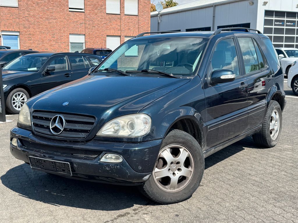 Mercedes-Benz ML 350 *Autom.*PDC*AHK*Tempomat*Schiebedach*SHZ*
