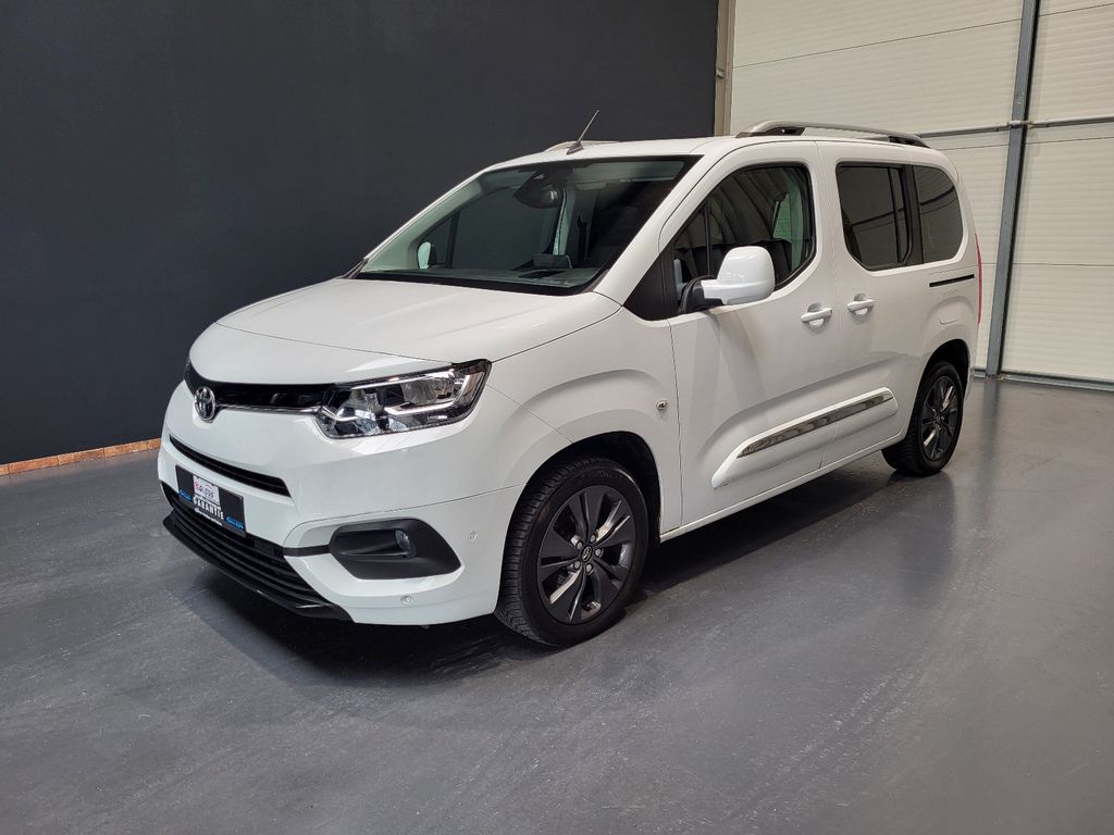 Bild des Angebotes Toyota Proace City L1 Executive *Navi| Pano| Rückfahrka