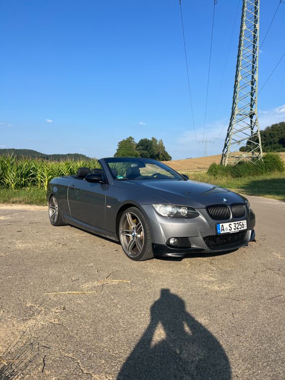 Bild des Angebotes BMW 325i Cabrio - M Performance, kein Winterbetrieb