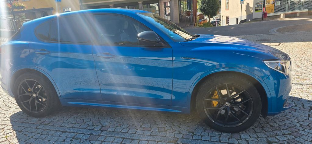 Bild des Angebotes Alfa Romeo Stelvio 2.2 Diesel 16V 154kW Veloce AT8-Q4 V...