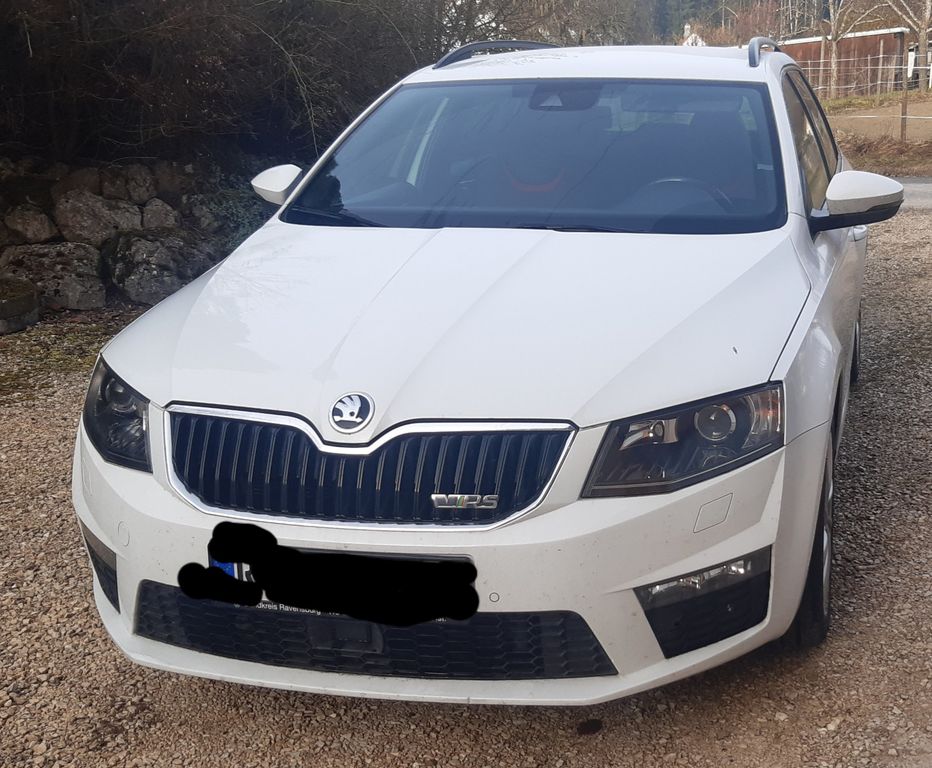 Bild des Angebotes Skoda Octavia 2.0 TDI DSG RS Combi VRS