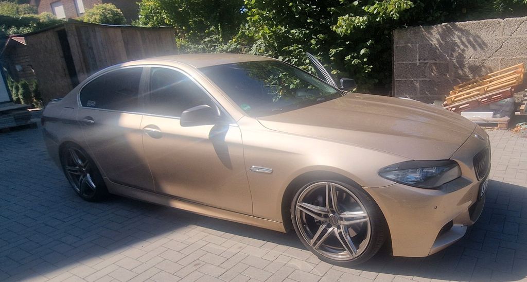 Bild des Angebotes BMW 530D Sportlicher Optik