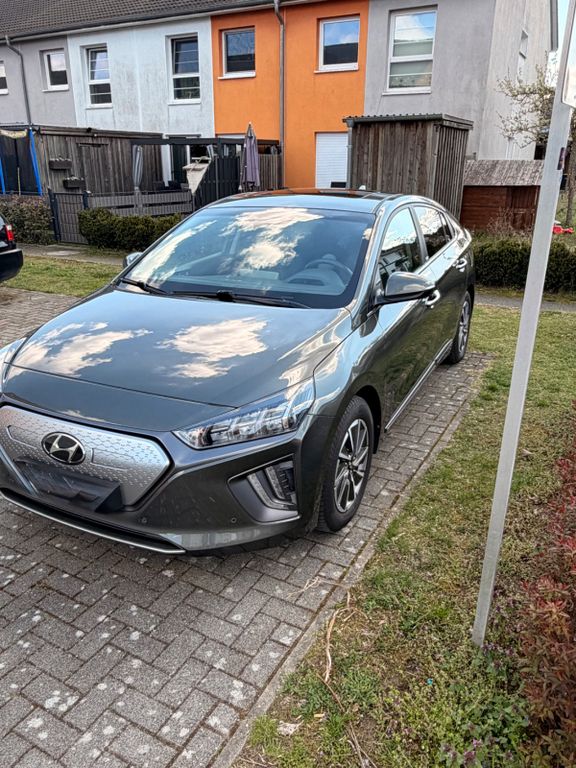 Bild des Angebotes Hyundai IONIQ ELEKTRO Premium Premium
