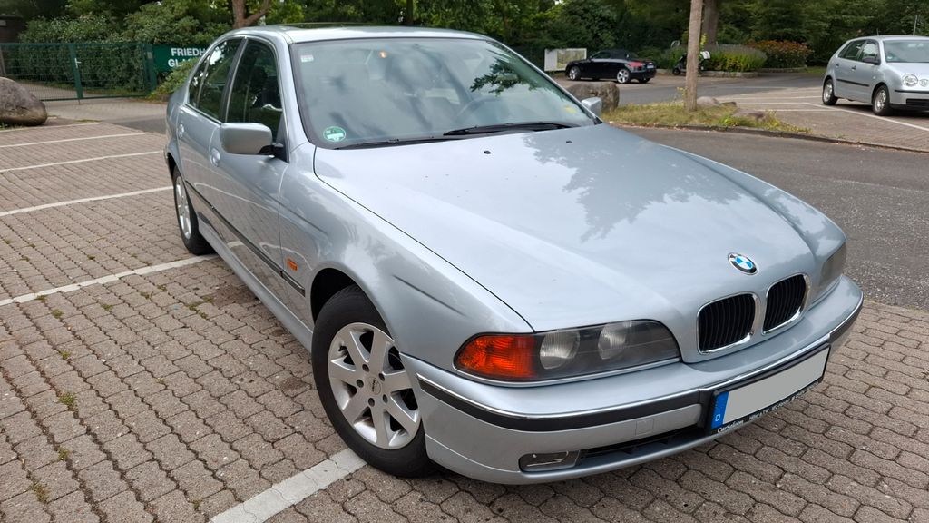BMW 528iA M52 / Scheckheft / TÜV neu / Top-Zustand!